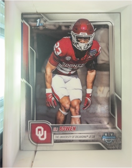 2025 Bowman University Chrome #107 Eli Bowen — front
