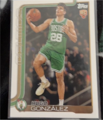 2025-26 Topps #228 Hugo González — front