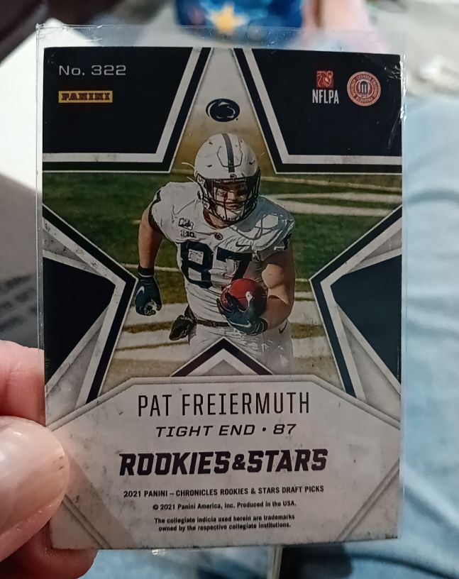 2021 Panini Chronicles Rookies & Stars Draft Picks #322 Pat Freiermuth — front