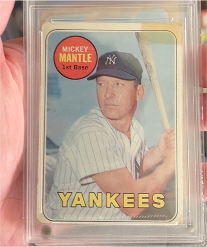 1969 Topps #500 Mickey Mantle — front