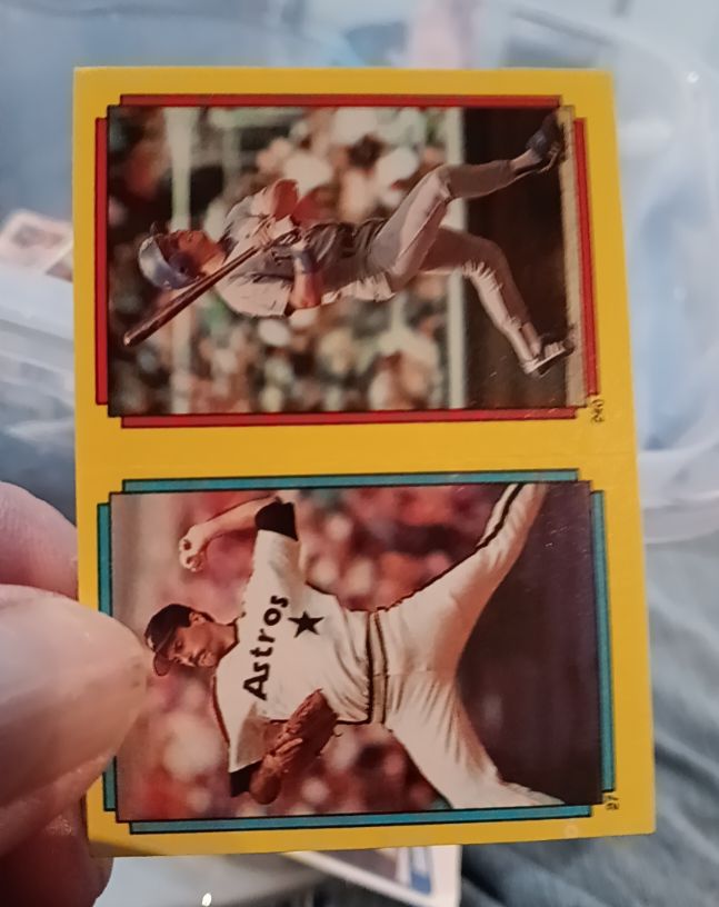 1988 Topps #24 Nolan Ryan — front