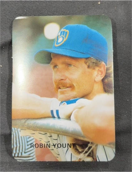 1986 Rob Broder Photos #45 Robin Yount — front
