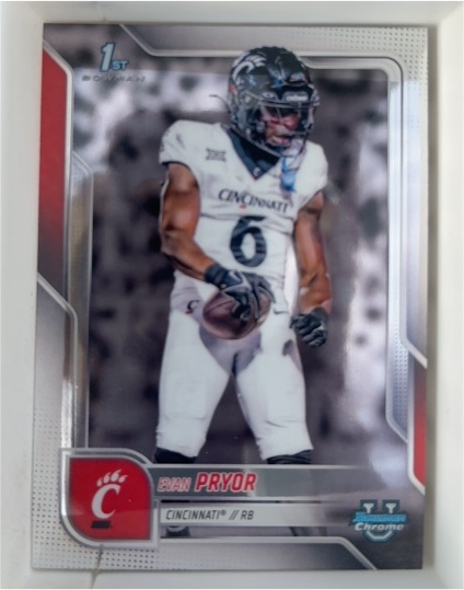 2025 Bowman University Chrome #118 Evan Pryor — front