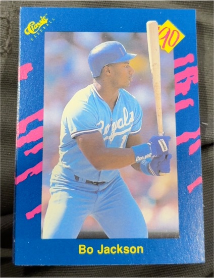 1990 Classic Blue #2 Bo Jackson — front