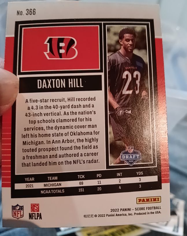 2022 Panini Score Football #366 Daxton Hill — front