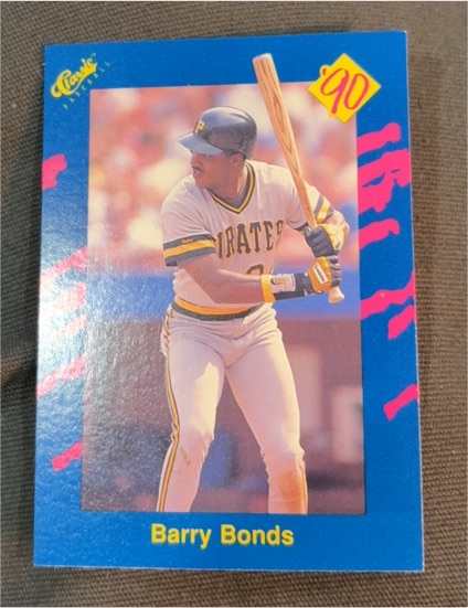 1990 Classic Blue #82 Barry Bonds — front