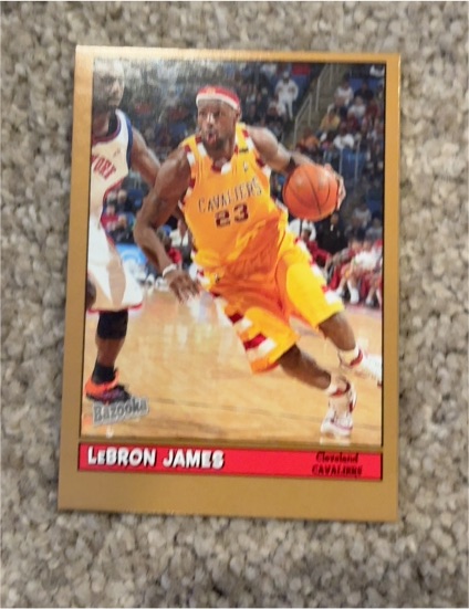 2005 Topps Bazooka #50 LeBron James — front