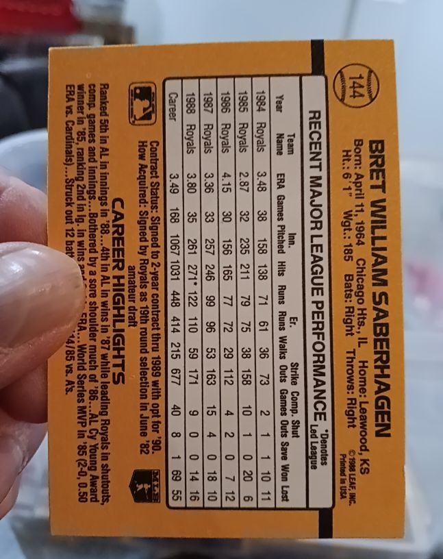 1989 Donruss #144 Bret Saberhagen — front
