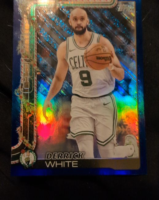 2025 Topps Holiday #H6 Derrick White — front