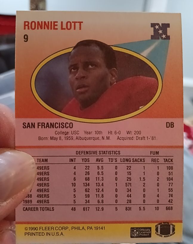 1990 Fleer #9 Ronnie Lott — front