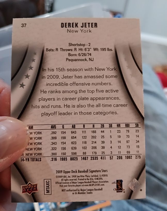 2009 Upper Deck Baseball Signature Stars #37 Derek Jeter — front