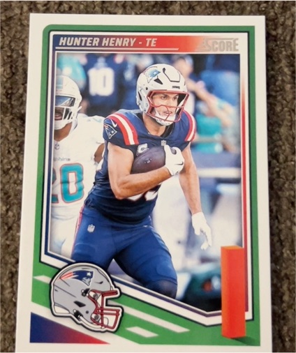 2025 Panini Score #249 Hunter Henry — front