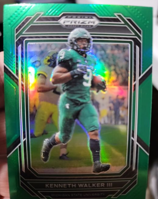 2022 Panini Prizm #318 Kenneth Walker III — front