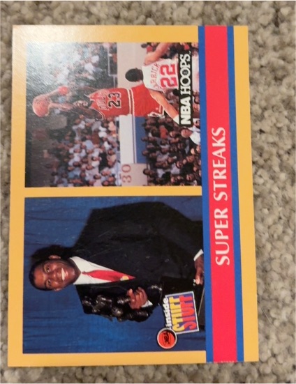 1990-91 Hoops #385 Super Streaks Michael Jordan / Magic Johnson — front
