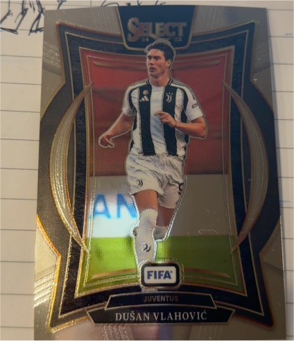 2024-25 Panini Select FIFA #39 Dušan Vlahović — front