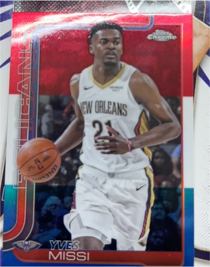 2025-26 Topps Chrome #102 Yves Missi — front