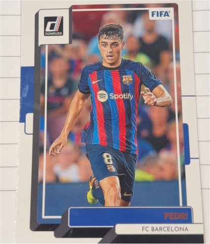 2022-23 Donruss #33 Pedri FC Barcelona — front