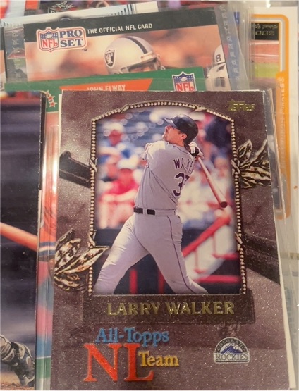 2000 Topps All-Topps NL Team #AT10 Larry Walker — front