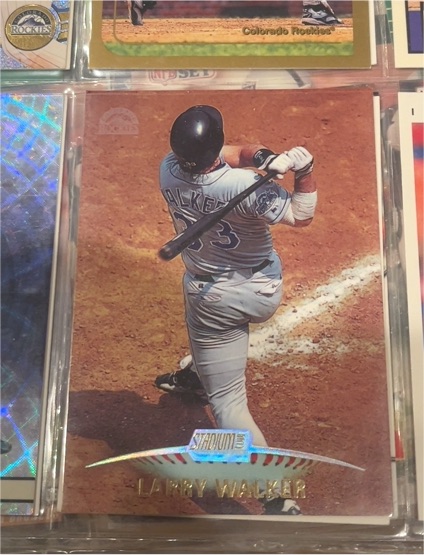 1999 Topps Stadium Club #230 Larry Walker — front