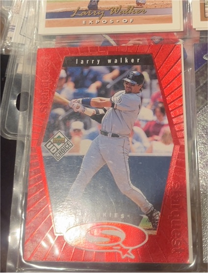 1999 Upper Deck UD Choice StarQuest #SQ28 Larry Walker — front