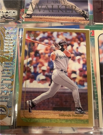 1999 Topps #350 Larry Walker — front