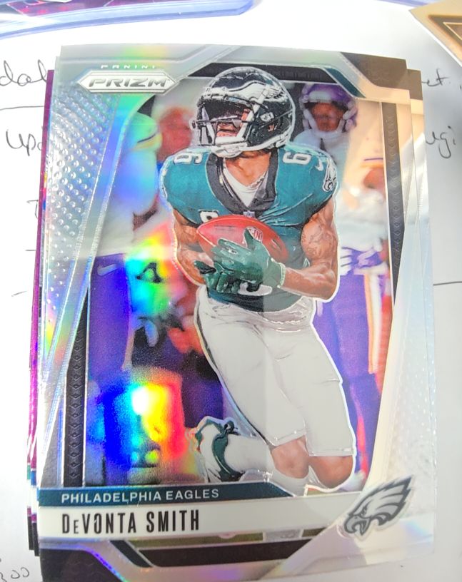 2024 Panini Prizm #234 DeVonta Smith — front