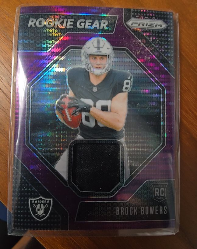 2024 Panini Prizm #RG-BBS Brock Bowers Rookie Gear — front
