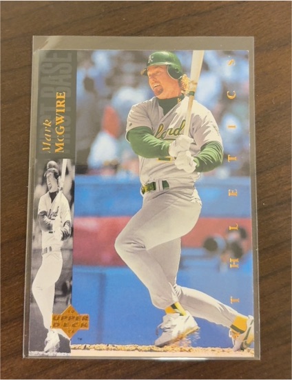 1994 Upper Deck #67 Mark McGwire — front