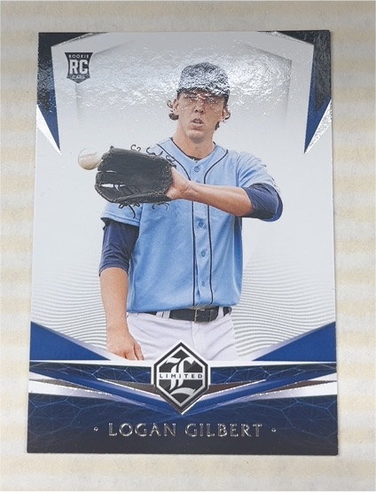 2021 Panini Chronicles Limited #3 Logan Gilbert — front