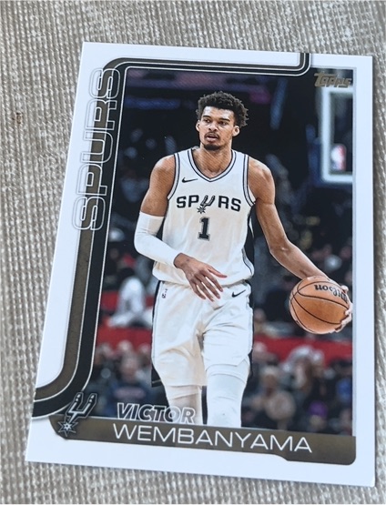 2025-26 Topps #195 Victor Wembanyama — front