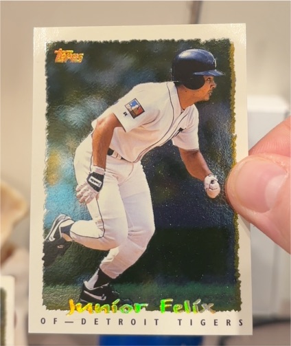 1995 Topps #68 Junior Felix — front
