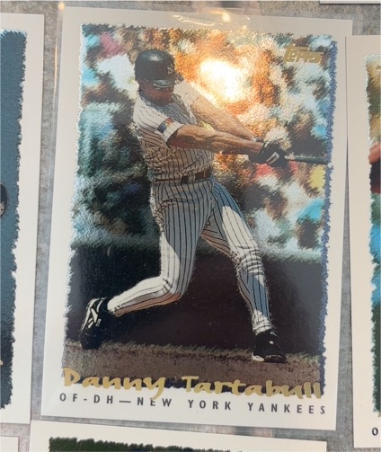 1995 Topps #213 Danny Tartabull CyberStats (Spectralight) — front