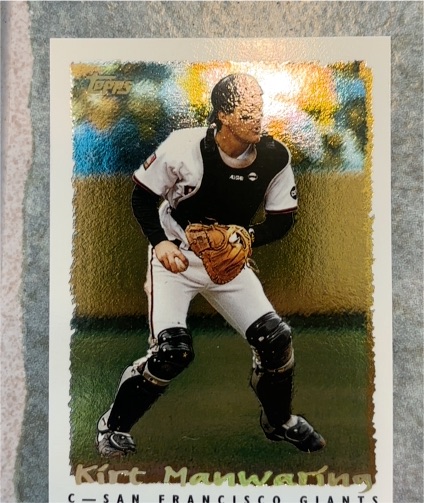 1995 Topps #211 Kirt Manwaring — front