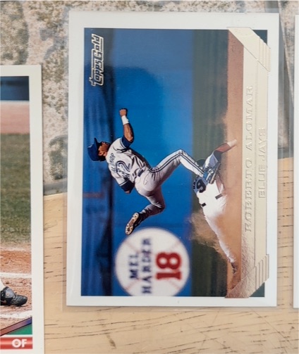 1993 Topps Gold #50 Roberto Alomar — front