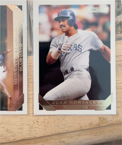 1993 Topps Gold #34 Juan Gonzalez — front