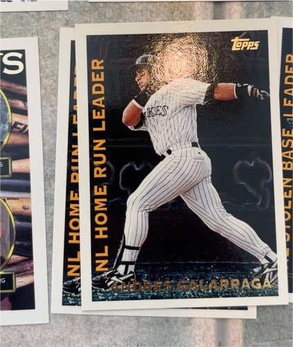 1995 Topps League Leaders #LL6 Andres Galarraga — front