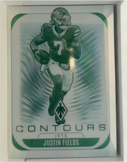 2025 Panini Phoenix #25 Justin Fields Contours — front
