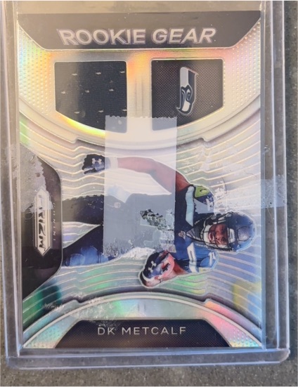2019 Panini Prizm Rookie Gear #RG-DK DK Metcalf — front