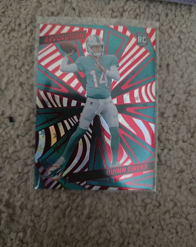2025 Panini Revolution #235 Quinn Ewers — front