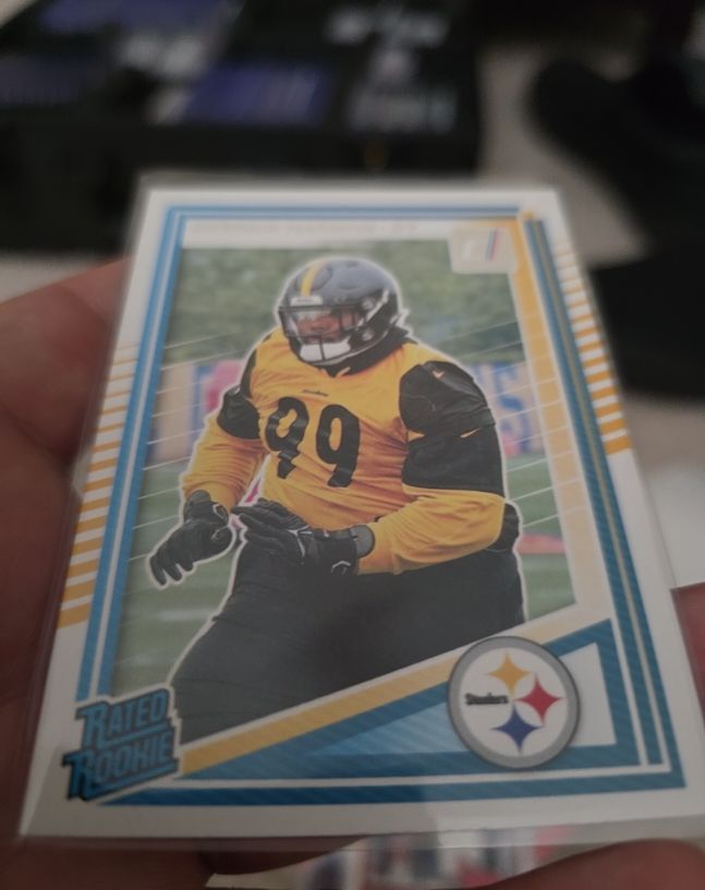 2025 Panini Donruss #391 Derrick Harmon — front