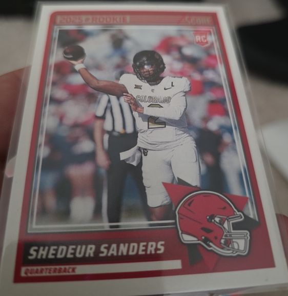 2025 Panini Score #15 Shedeur Sanders — front