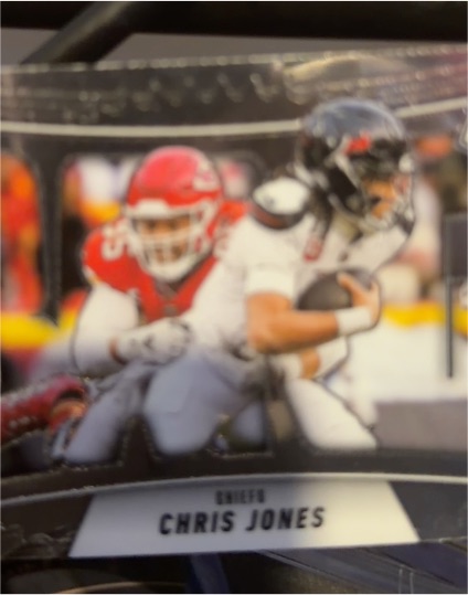 2025 Panini Mosaic Bang! #8 Chris Jones — front