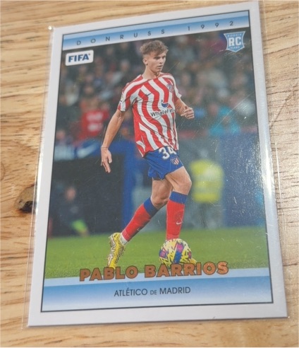 2022-23 Donruss Soccer FIFA 1992 Tribute #4 Pablo Barrios Atlético de Madrid RC — front