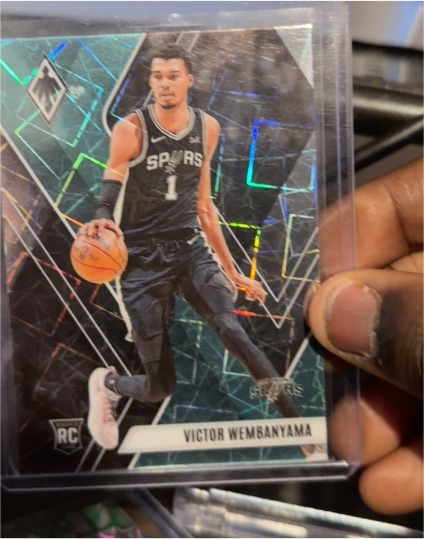 2023-24 Panini Phoenix #256 Victor Wembanyama — front