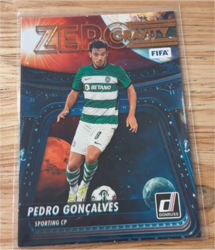 2023-24 Panini Donruss Zero Gravity #7 Pedro Goncalves — front