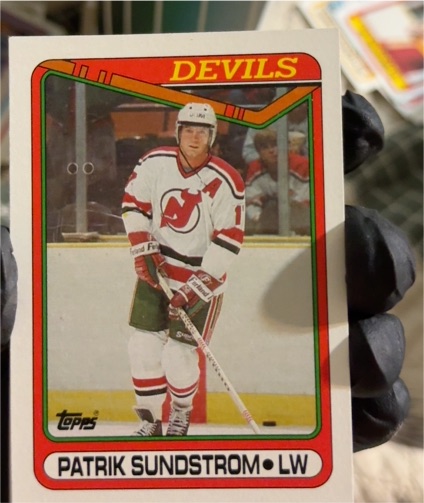 1990-91 Topps #306 Patrik Sundstrom — front