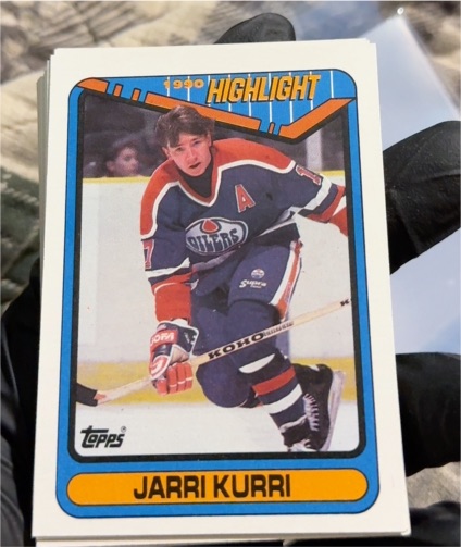 1990-91 Topps #5 Jari Kurri — front
