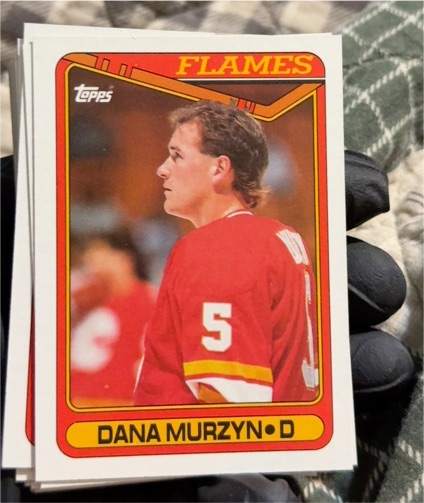 1990-91 Topps #304 Dana Murzyn — front