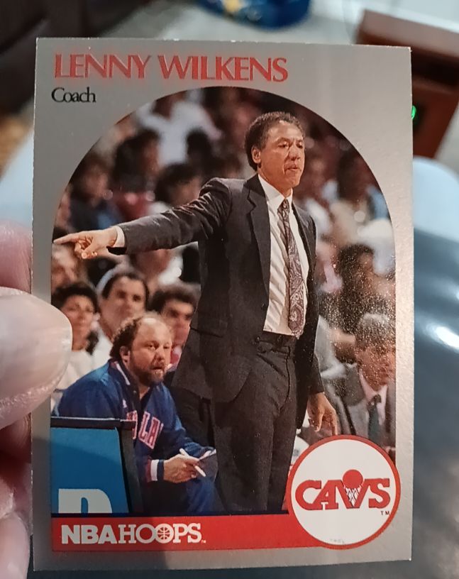 1990 Hoops #309 Lenny Wilkens — front