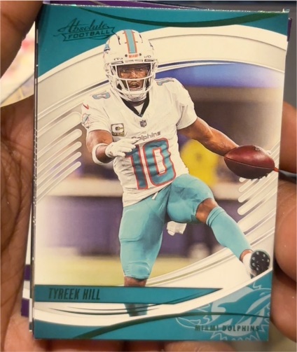 2025 Panini Absolute #9 Tyreek Hill — front